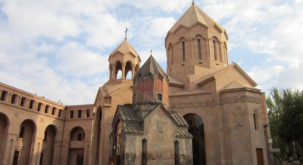 تاریخ کلیسای کاتولیک ایروان